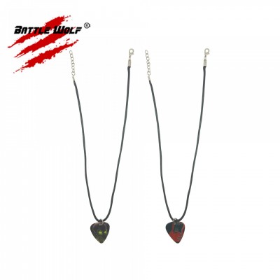 2020 New Style Guitar Pick Pendant Necklace